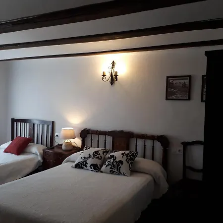 Fonda Del Tozal Guest house 3*