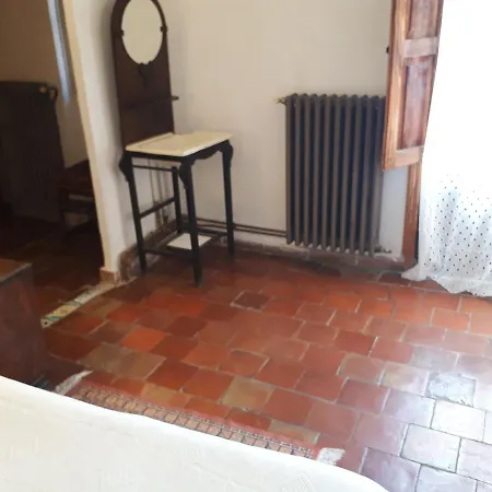 Guest house Fonda Del Tozal Teruel