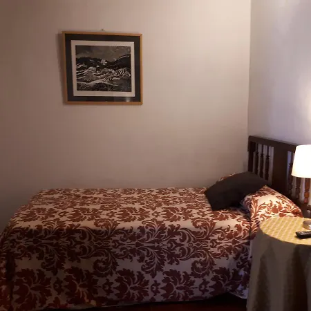 Fonda Del Tozal Гостевой дом