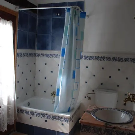 Fonda Del Tozal 3* Teruel