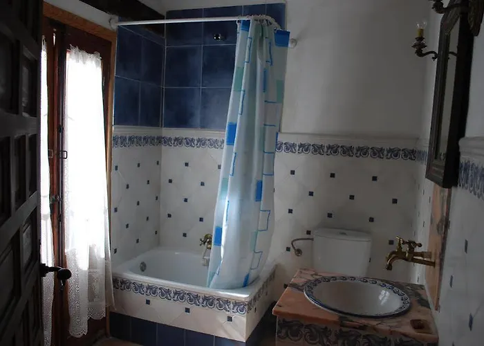 Fonda Del Tozal 3* Teruel