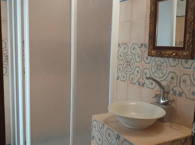 Fonda Del Tozal 3* Teruel