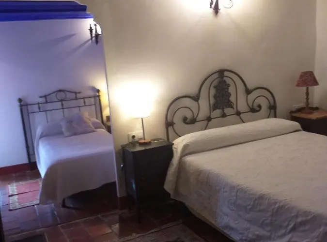 Fonda Del Tozal 3* Teruel